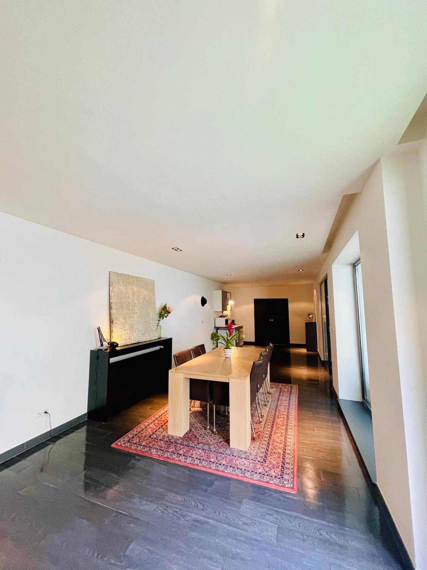 Down Town Spacious Loft Retreat With Private Parking Brüssel Exterior foto